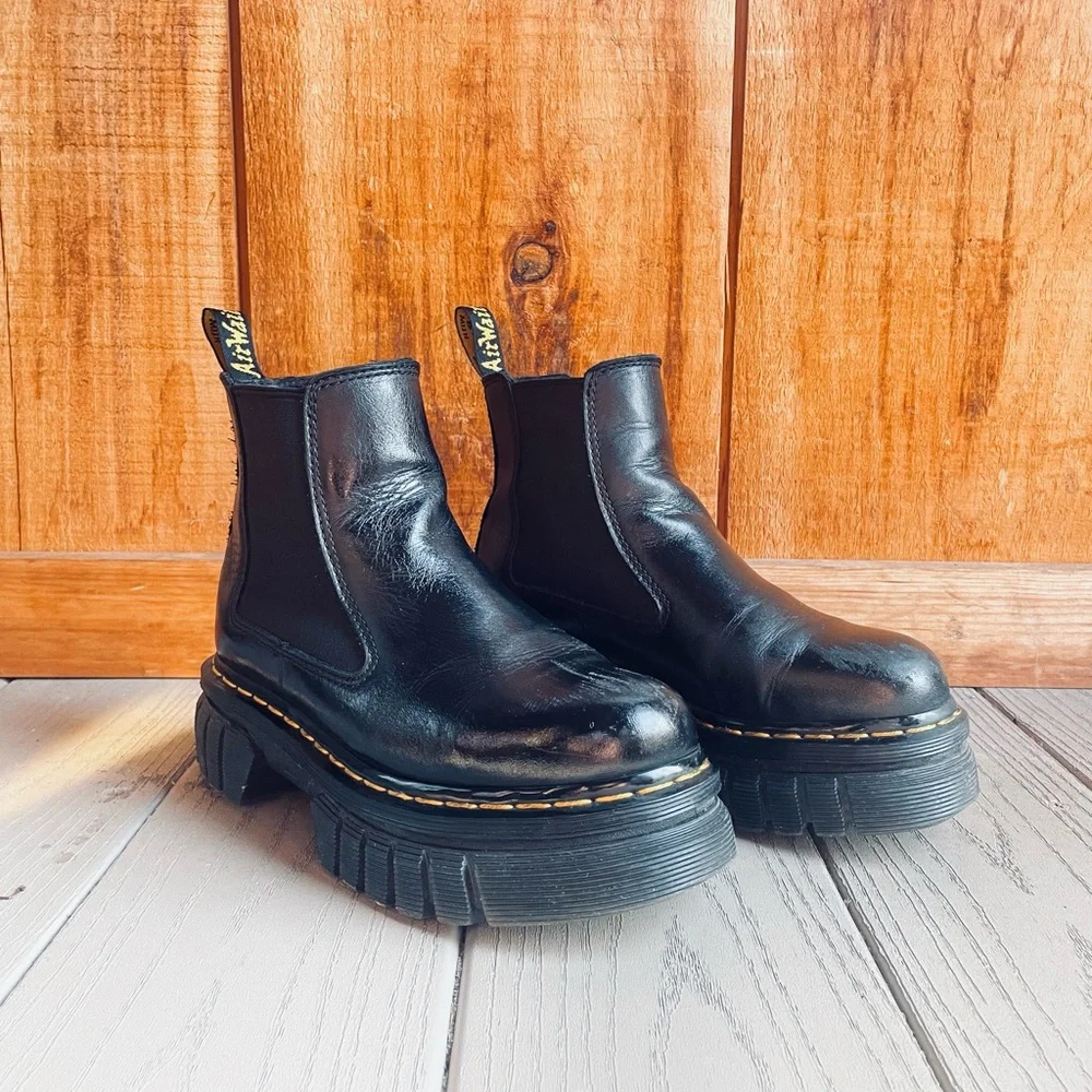 Dr. Martens doc martens